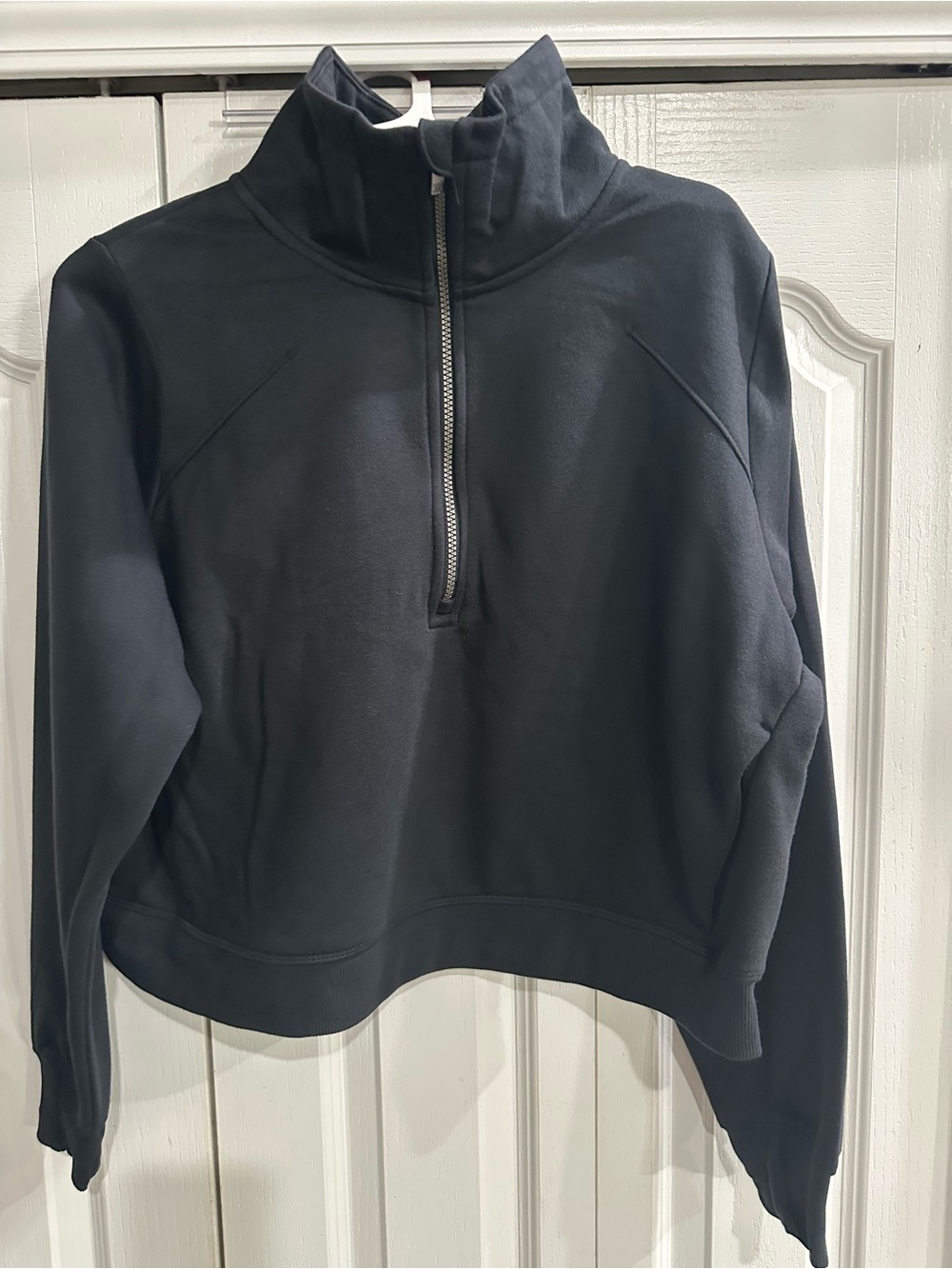 all in motion Black Pullover Top